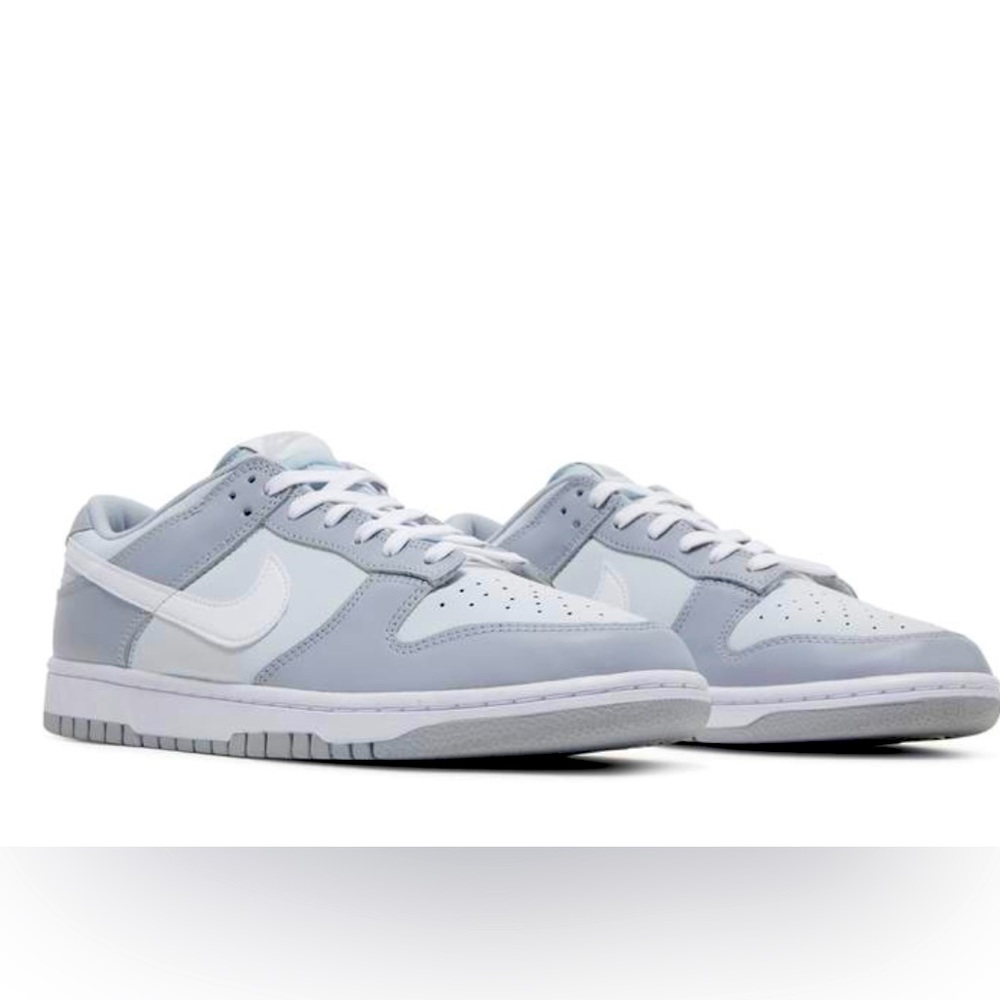 Dunk Low “Pure Platinum”